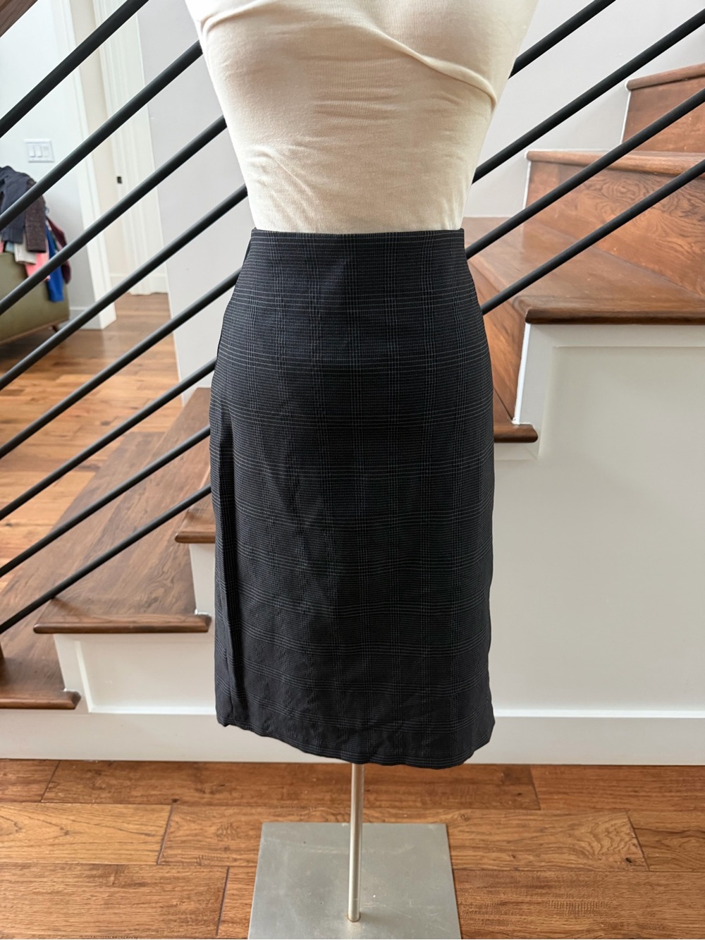 Lila Rosa Classic Black Plaid Pencil Skirt